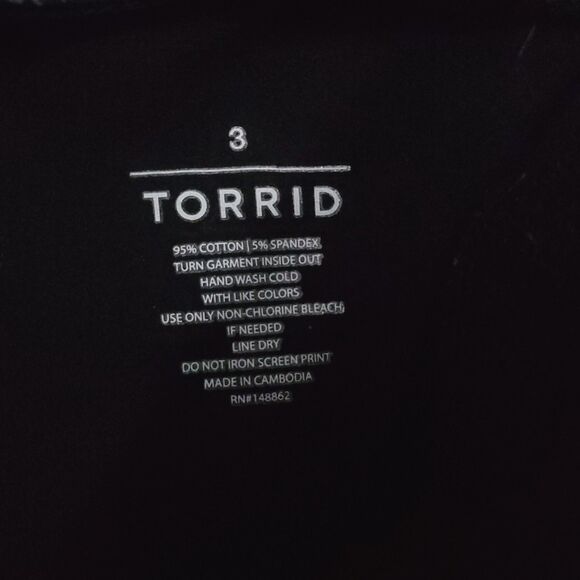 Torrid Black/Blue Metallic Mermaid Scale Leggings Size 3 (3X) Cosplay  Halloween - Picture 9 of 16